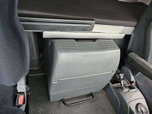 Standard-SZM M.A.N. 26.440 TGS LX 6X2-2 BLS 554TKM