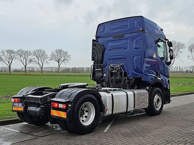 Standaard trekker RENAULT T 440