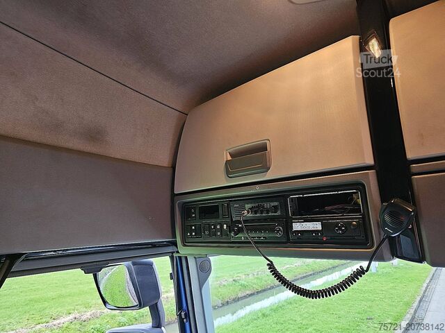 Standaard trekker RENAULT T 440