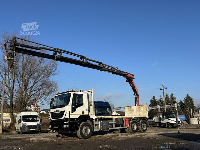бордови камион Iveco X-WAY 360 6X4/PALFINGER PK.22002 + FUNK