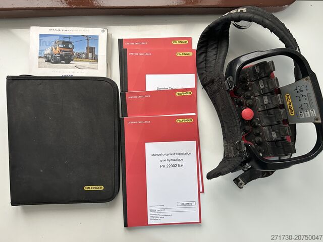 бордови камион Iveco X-WAY 360 6X4/PALFINGER PK.22002 + FUNK