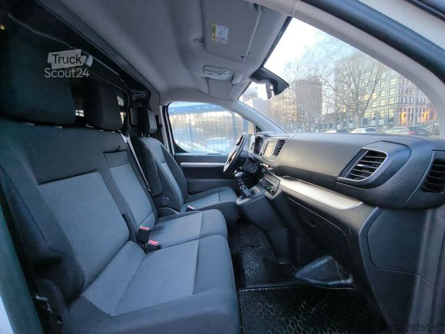 Panelinis furgonas OPEL Vivaro 2.0 Edition M (L2) TEMP NAVI KLIMAAUT