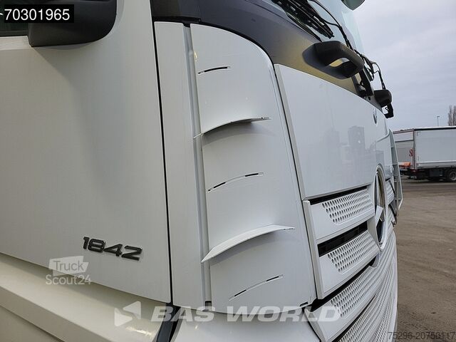 Обсяг SZM Mercedes Actros 1842 4X2 StreamSpace 2xTanks