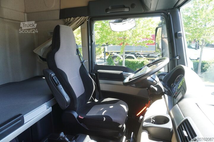 TRAKTORS MAN TGX 18.420 tractor unit / 190 tho. km