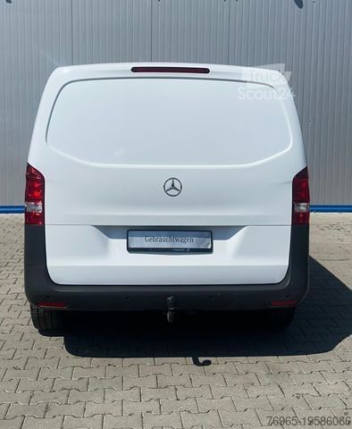 Panelová dodávka MERCEDES-BENZ Vito 109 KOMPAKT 6-G KAMERA NAVI PDC 3-SITZE AHK