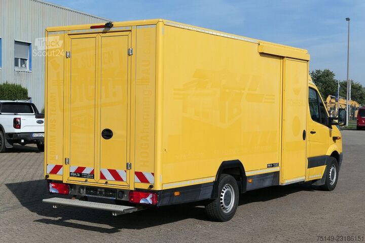 Furgão fechado VW Crafter 4x2, Isoliert, seitliche Tür, Trennwand