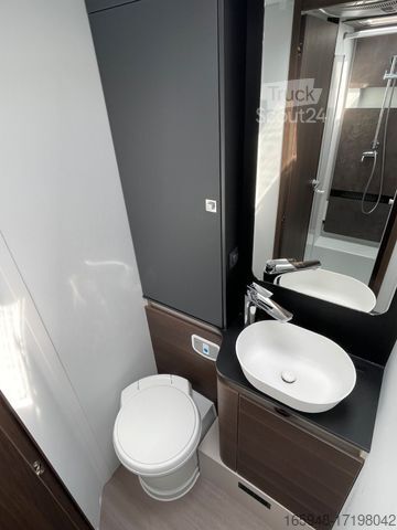 Halvintegrert bobil ADRIA Matrix 670 SL Supreme *LUFTFEDER *