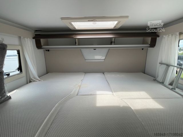 Halvintegrert bobil ADRIA Matrix 670 SL Supreme *LUFTFEDER *