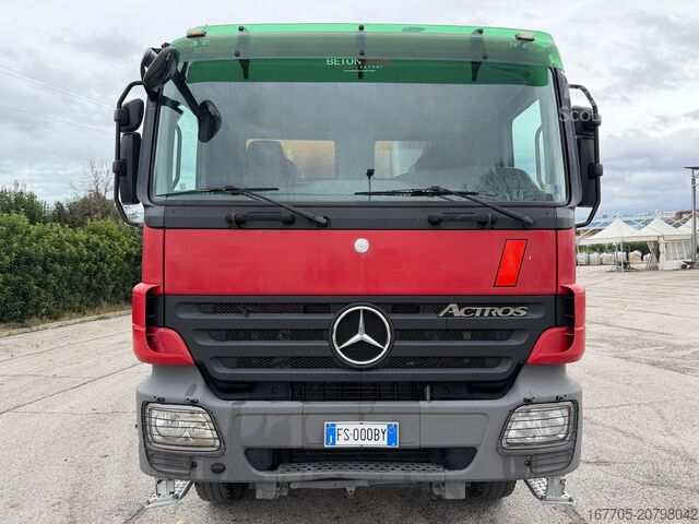 φορτηγό αναμικτήρας σκυροδέματος Mercedes-Benz Actros 4141