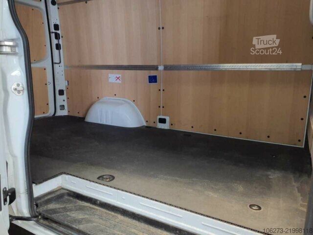 Furgon Mercedes-Benz Sprinter 317 CDI,L2H2,Automatik,Kamera,LED