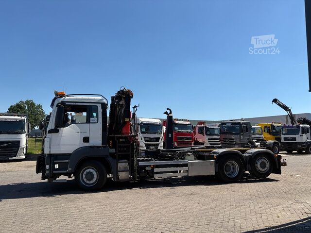Kranwagen MAN TGS 26.320 + 6x4 FRONT TRACTION + STEERING/LIFT...