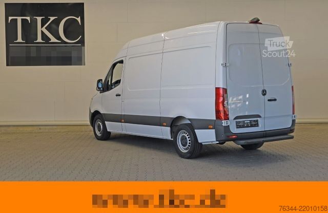 Hög tak skåpbil MERCEDES-BENZ Sprinter 317 CDI MR L2H2 Automatik Klima #T186