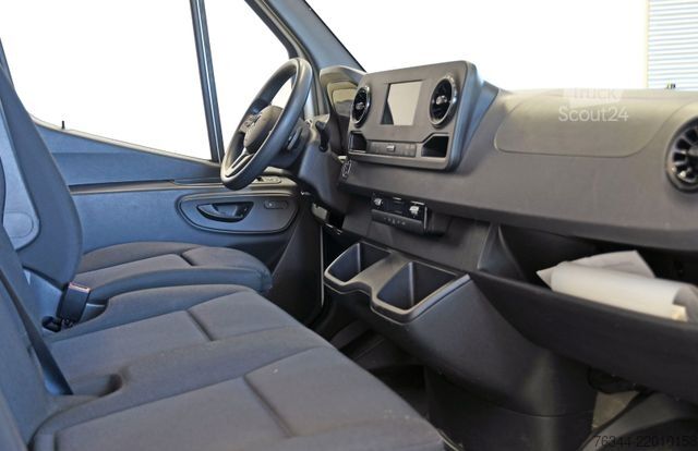Hög tak skåpbil MERCEDES-BENZ Sprinter 317 CDI MR L2H2 Automatik Klima #T186