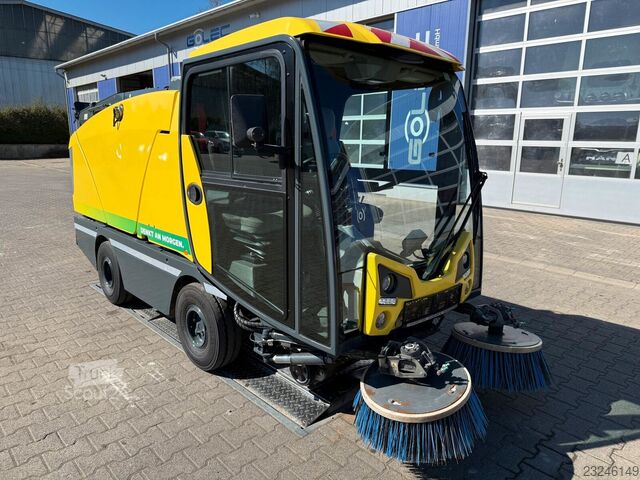 Varredora de rua  C202 Kleinkehrmaschine 2 M³ - 6.000 h
