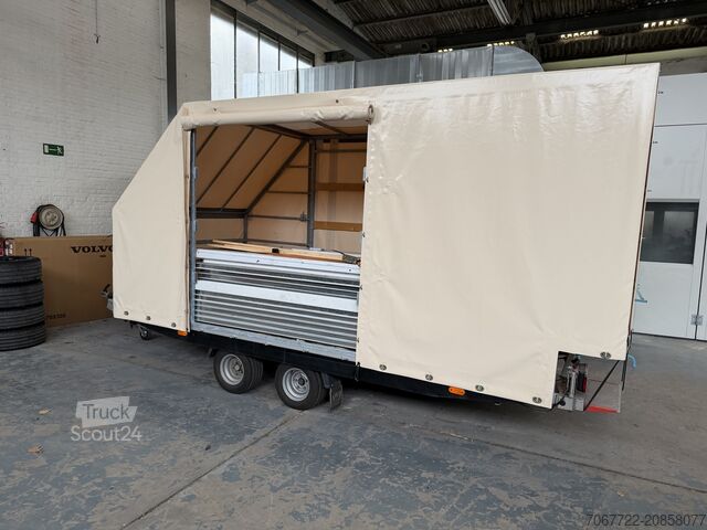 Car carrier trailer Vezeko Autotransporter