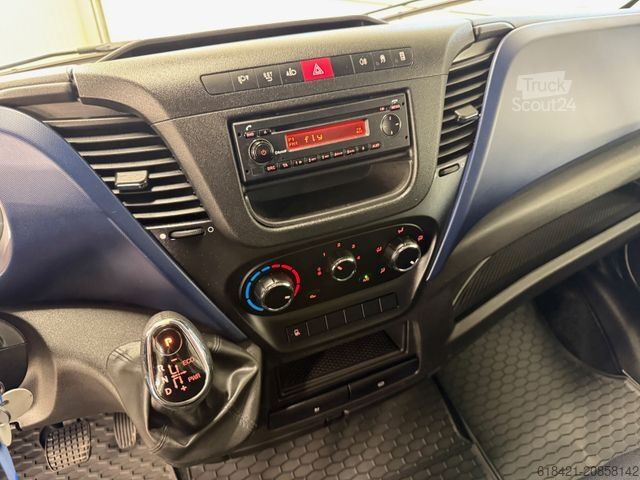 Фургон с брезентова завеса IVECO DAILY Aut. 2x Curtain 18m3 VOL +new service