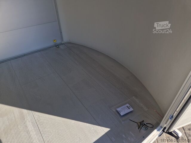 Kofferanhänger Cheval Liberté Debon Roadster 400 Alu Seitentür weiß Pullman