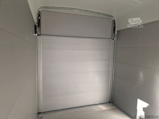 Dobozos pótkocsi Cheval Liberté Debon Roadster 400 Alu Seitentür weiß Pullman