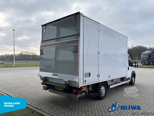 Dobozos furgon Citroën Jumper 165 Achteruitrijcamera + Zijdeur