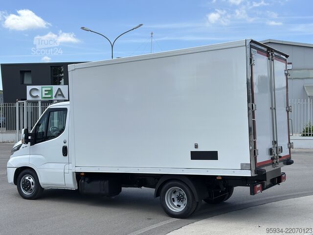 Laatikkoauto IVECO DAILY 35-150