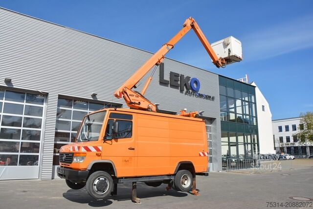 Uz kravas automobiļa uzstādīta darba platforma mercedes-benz Vario 815d Wumag WDT 135