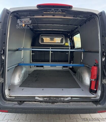 Slēgtais furgons mercedes-benz Vito 116 Automatik/ Kamer/ Klima/ PTC/ Regale