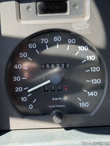 Furgone ribaltabile a tre lati multicar M26 4x4 KRAN HIAB 026T TÜV 05/26