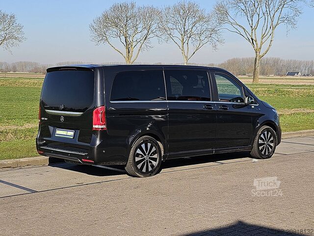 Transport pasażerski MERCEDES-BENZ EQV 300 7-Pers L2 204Pk!