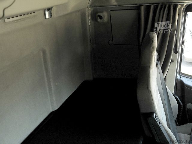 Trattore stradale standard IVECO TRATTORE STRADALE AS440S40 NP