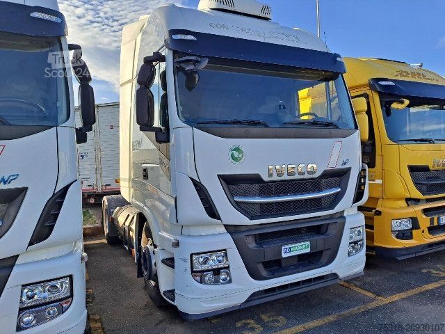 Trattore stradale standard IVECO TRATTORE STRADALE DOPPIO SERBATOIO LNG AS440S40T/P