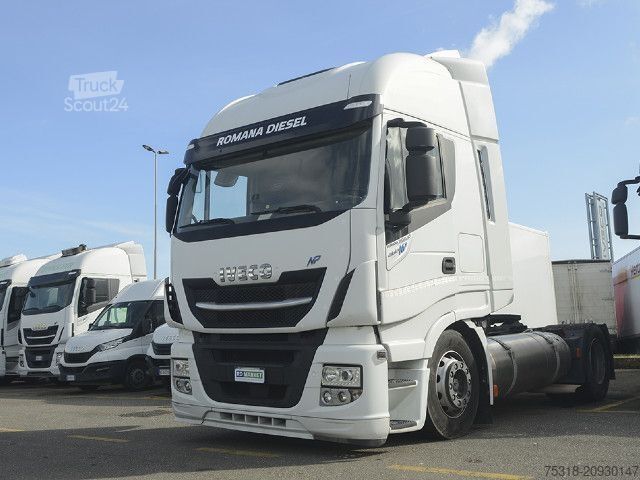 Furgone IVECO TRATTORE STRADALE