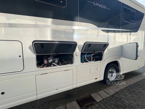 Entegre karavan Concorde Liner 990 GI Garagenausführung Smart-PKW
