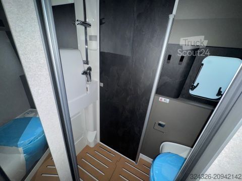 Obytný vůz Hymer/Eriba Camper Van Grand Canyon S 700 Autark*4x4 **MJ 26**