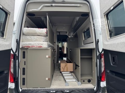 Obytný vůz Hymer/Eriba Camper Van Grand Canyon S 700 Autark*4x4 **MJ 26**