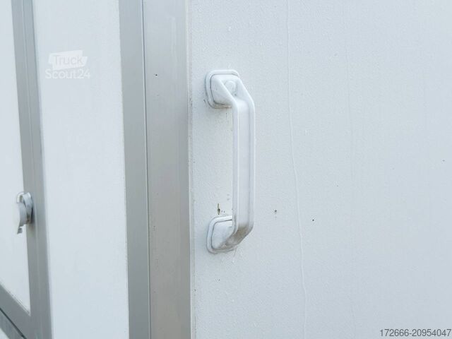  Blyss F1330HD | SEITENKLAPPE 305X146X180CM 1300KG KOFFERANHÄNGER