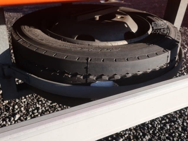 Низкорамный прицеп Stürenberg Stürenberg Tandem Tieflader Plane Spriegel Rampen