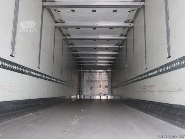 Kühlauflieger Kögel SN24 Doppelstock Carrier Vector