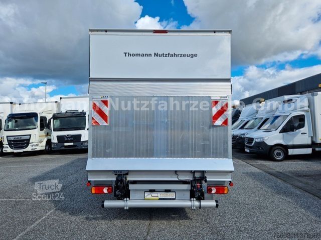 Vrachtwagen met bakwagen RENAULT Master Koffer mit LBW Klima Leichtbau