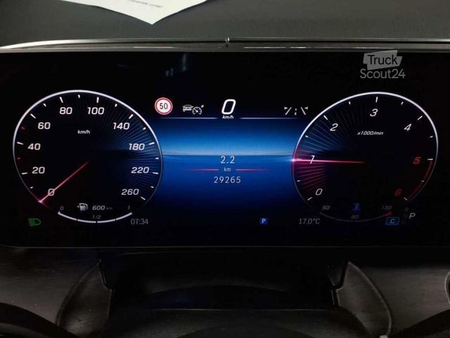 Minibus MERCEDES-BENZ V 300 d extralang 4MATIC AVANTGARDE 360°KAMERA