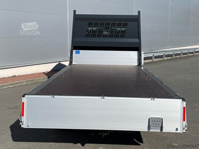 Fourgon pick-up MAN TGE 3.180 Pritsche DOKA LR 4x4 ACC LED DIFF-SPER