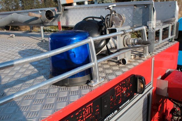 Autre MAN 12.232 FA 4x4 TLF 16/24 * 8 Gang Schaltgetriebe*