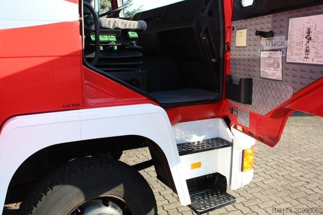 Autre MAN 12.232 FA 4x4 TLF 16/24 * 8 Gang Schaltgetriebe*
