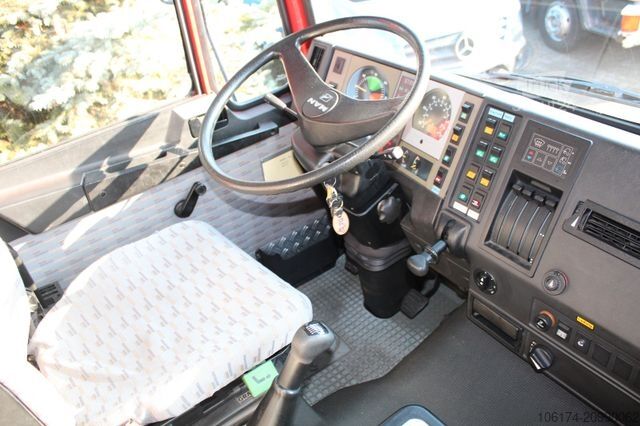 Autre MAN 12.232 FA 4x4 TLF 16/24 * 8 Gang Schaltgetriebe*