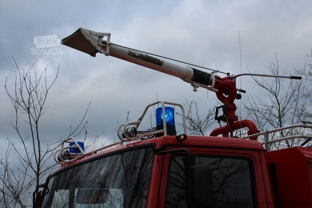 Autre MERCEDES-BENZ 917 AF TLF 16/24 *ALLRAD*Werfer *Single Bereift*