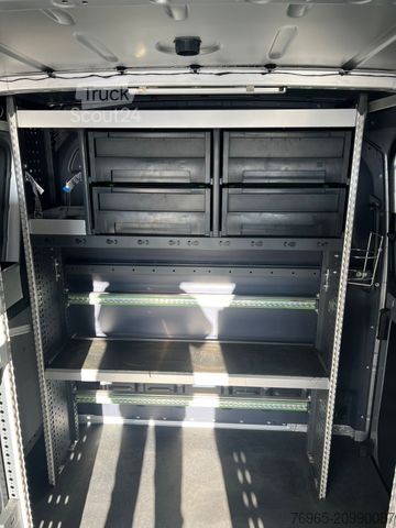 Duba panelată MERCEDES-BENZ Sprinter 314 AUTOMATIK NAVI TOTWINKEL KAMERA LED