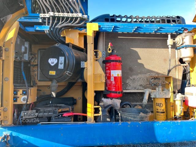 Plateforme de forage  RH 12 inkl. Kellystange und Bohrtisch