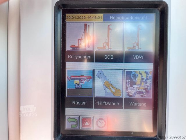 Plateforme de forage  RH 12 inkl. Kellystange und Bohrtisch