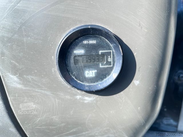 Plateforme de forage  RH 12 inkl. Kellystange und Bohrtisch