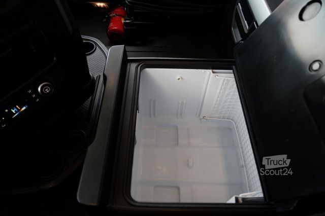 Tracteur routier standard IVECO XWAY / 510 / RETARDER / I-PARK COOL