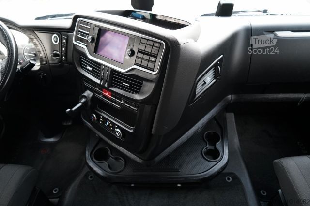 Tracteur routier standard IVECO S-WAY / 480 / RETARDER / I-PARK COOL / OPONY 100